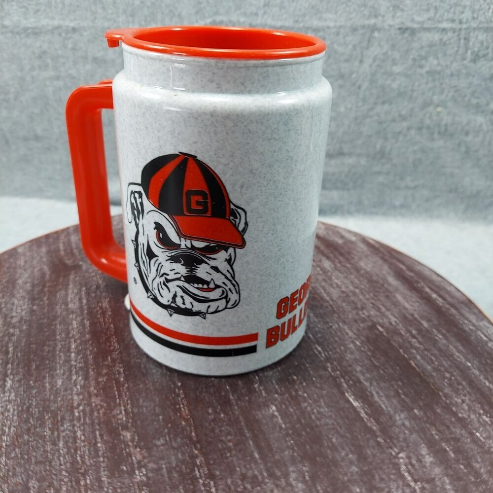 Georgia Bulldogs Vintage Plastic Mug With Handle & Team Logo Design Whirley  USA - Picture 4 of 7